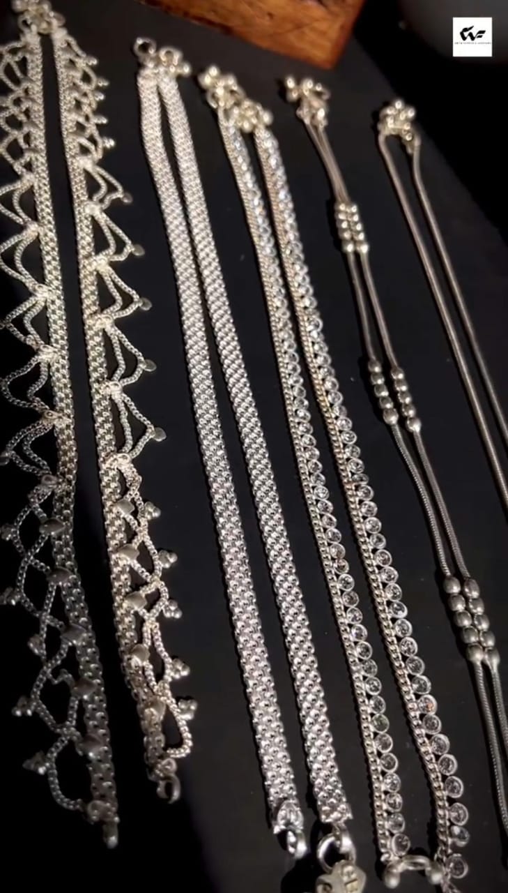 Silver Anklet (Payal)