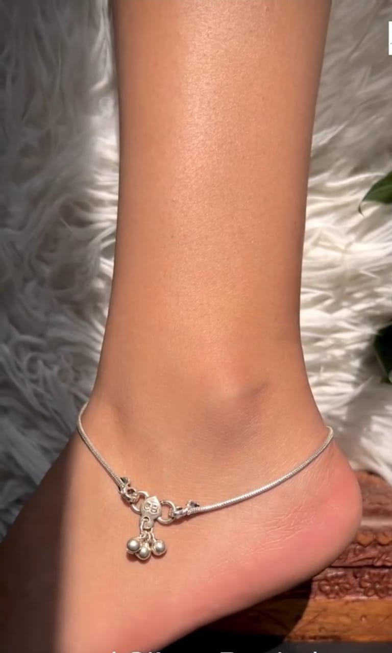 Silver Anklet (Payal)